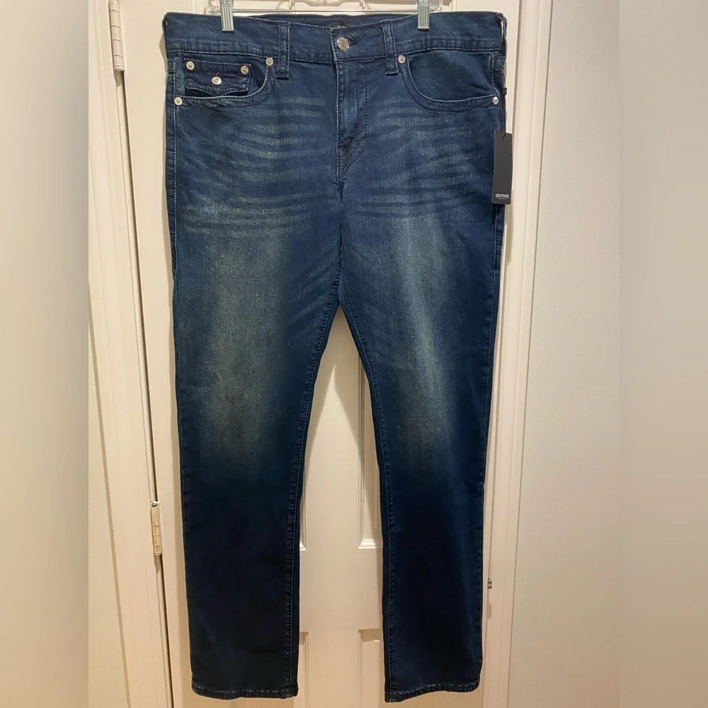 NEW True Religion Geno Flap Relaxed Slim
Jeans 36 40X33 - Picture 3 of 9